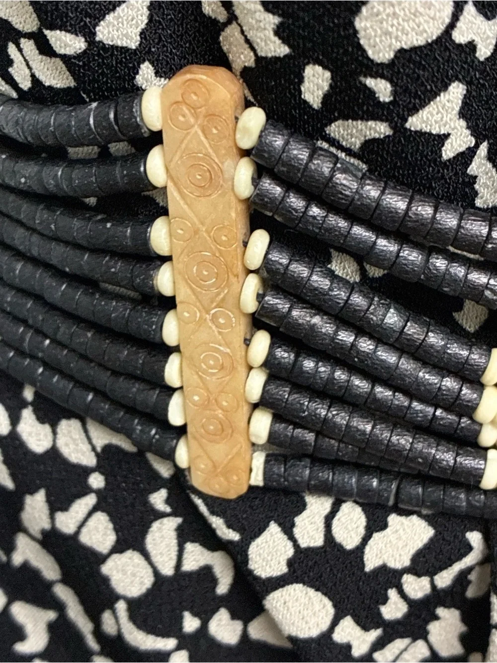 Vintage 1970s handmade bone & horn bead belt.